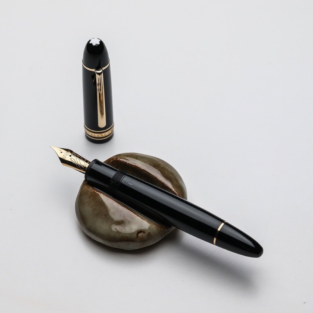 Ceramic Pen Rest Ink Serenity