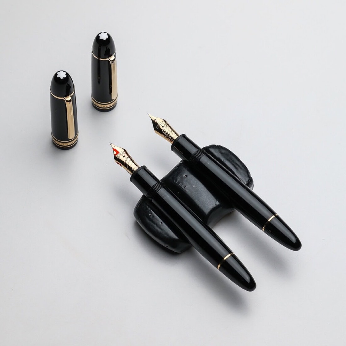 Ceramic Pen Rest Black Double