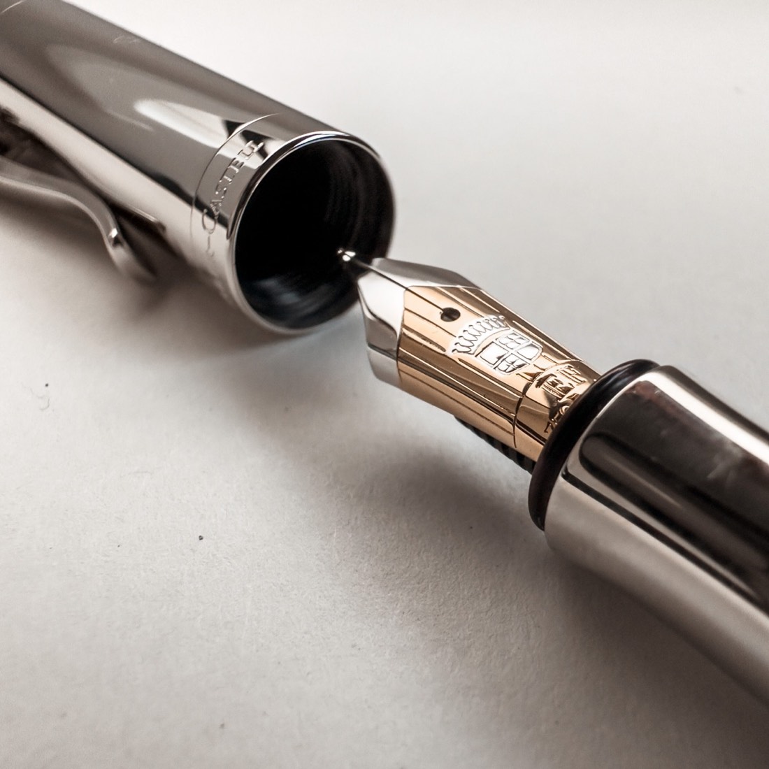 Graf von Faber-Castell Classic Ebony