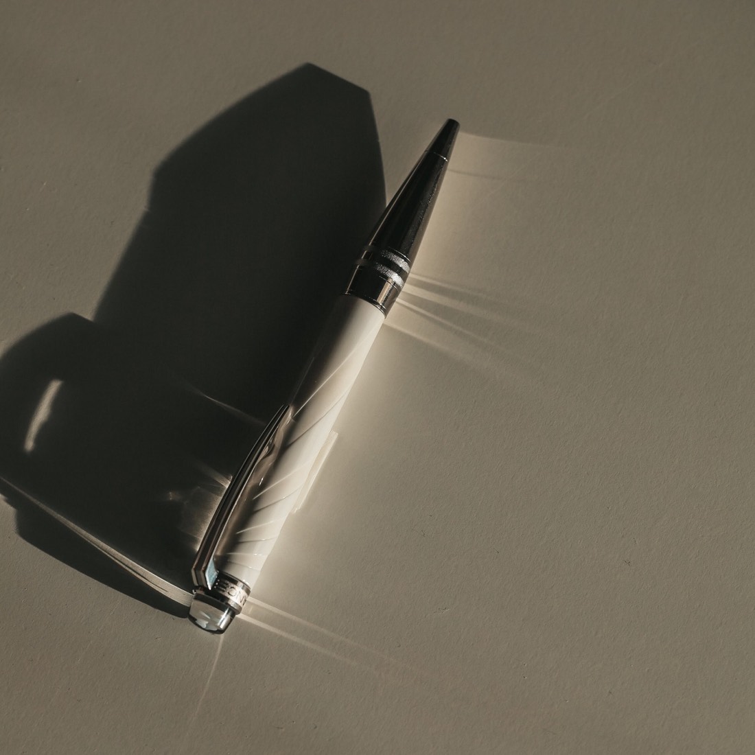 Montblanc Starwalker Ceramics White