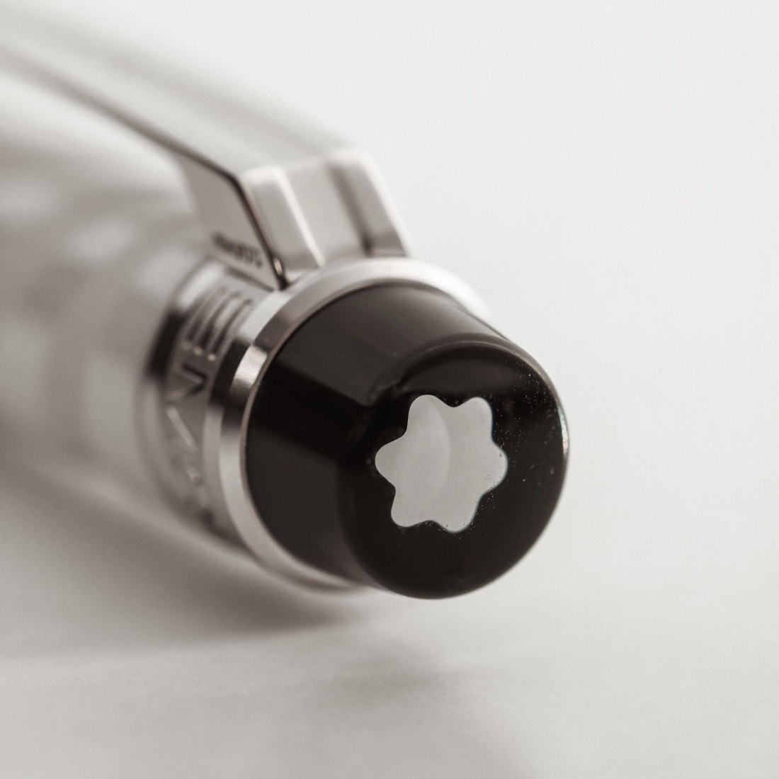 Montblanc Starwalker Ceramics White
