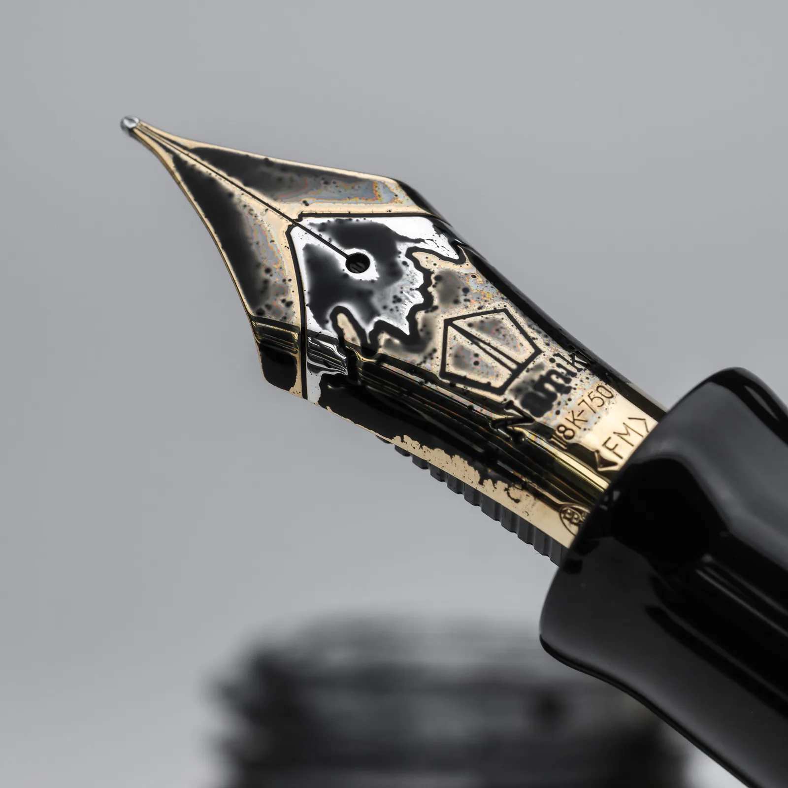 Reverse detail of the Namiki AYA Hayate Gale Fine Medium gold nib