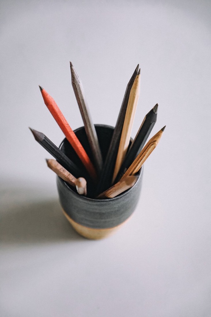 Ceramic pencil stand
