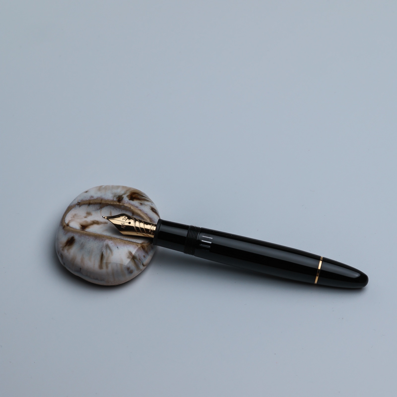 Ceramic Pen Rest Inkpebble