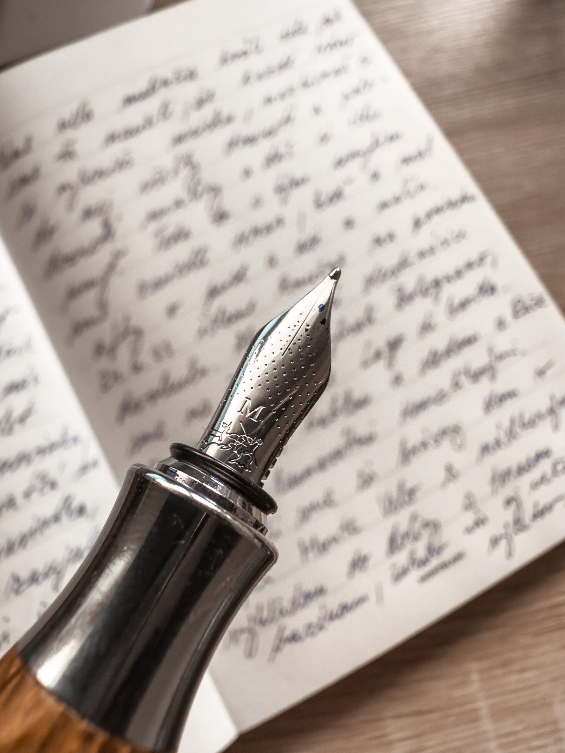 Faber-Castell Füllfederhalter ONDORO Edelharz sw B