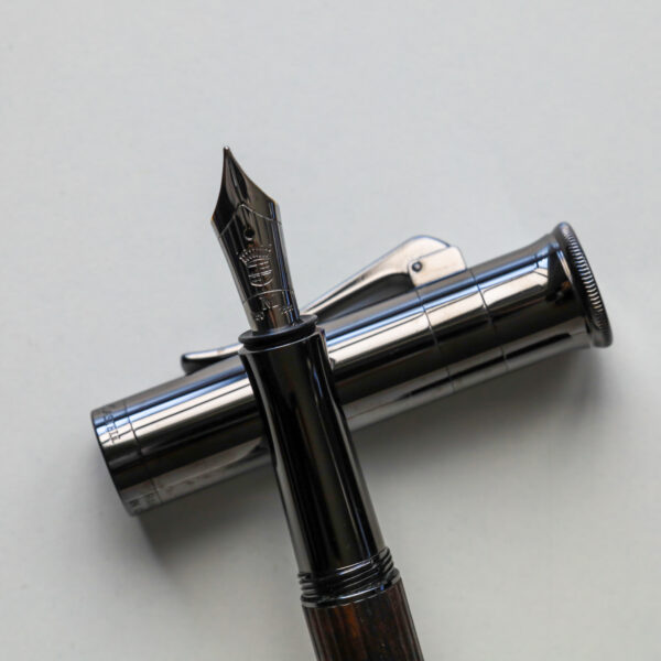 Graf von Faber-Castell Classic Macassar M - Image 6